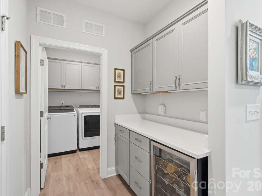 1441 Ardmore Drive, Sherrills Ford, NC 28673.  MLS# CAR4407391, YatesRealty ID 42500. 