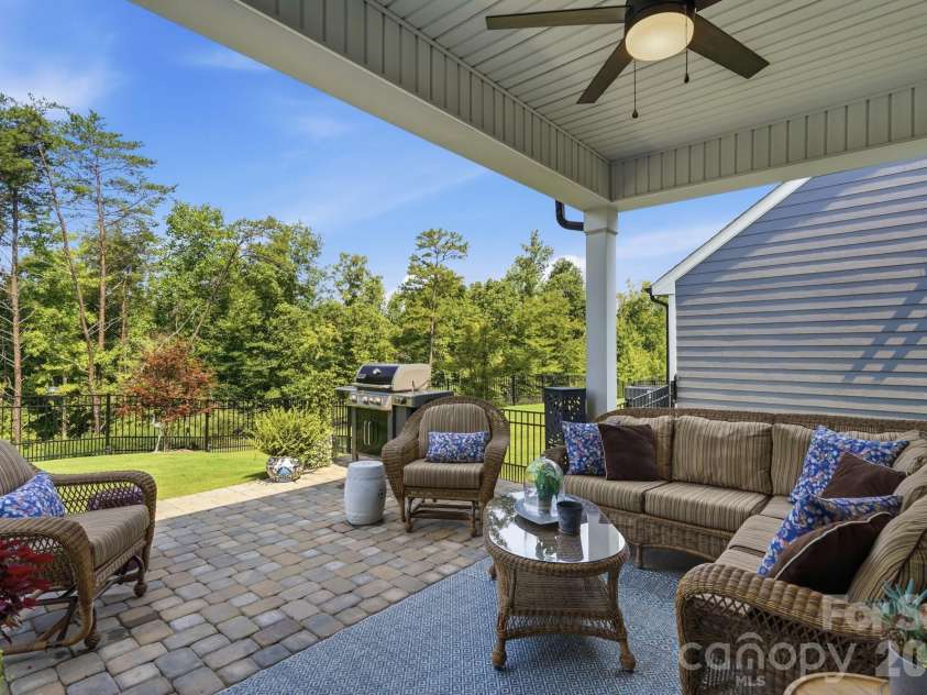 1441 Ardmore Drive, Sherrills Ford, NC 28673.  MLS# CAR4407391, YatesRealty ID 42500. 