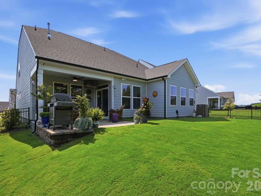 1441 Ardmore Drive, Sherrills Ford, NC 28673.  MLS# CAR4407391, YatesRealty ID 42500. 