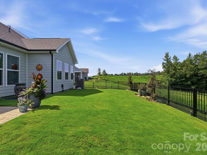 1441 Ardmore Drive, Sherrills Ford, NC 28673.  MLS# CAR4407391, YatesRealty ID 42500. 