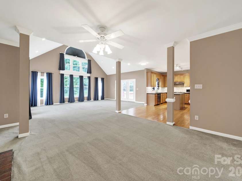 5709 Mallard Grove Road, Charlotte, NC 28269.  MLS# CAR4412816, YatesRealty ID 42502. 