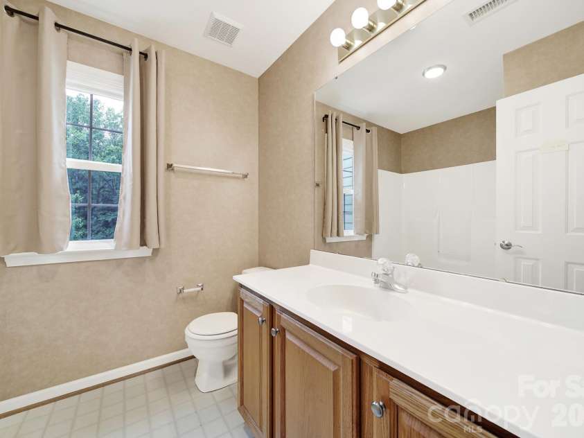 5709 Mallard Grove Road, Charlotte, NC 28269.  MLS# CAR4412816, YatesRealty ID 42502. 