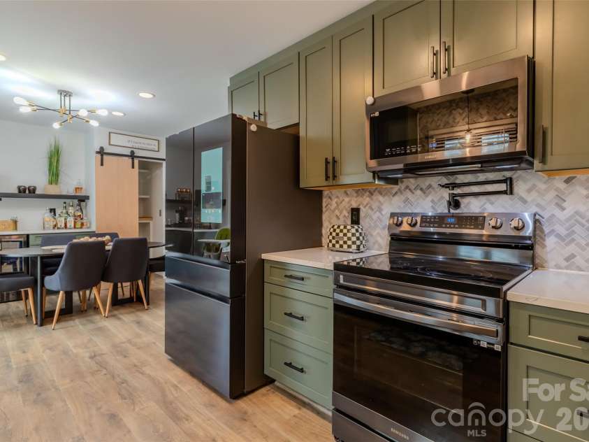506 Cansler Street, Kings Mountain, NC 28086.  MLS# CAR4412832, YatesRealty ID 42503. 