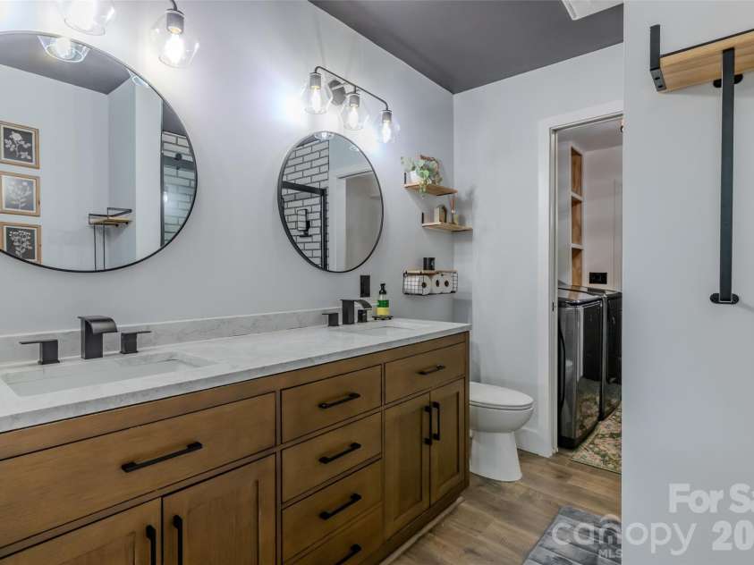 506 Cansler Street, Kings Mountain, NC 28086.  MLS# CAR4412832, YatesRealty ID 42503. 