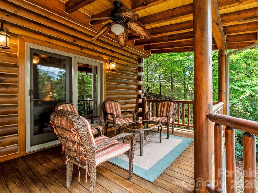 475 Toe River Road, Burnsville, NC 28714.  MLS# CAR4412913, YatesRealty ID 42506. 