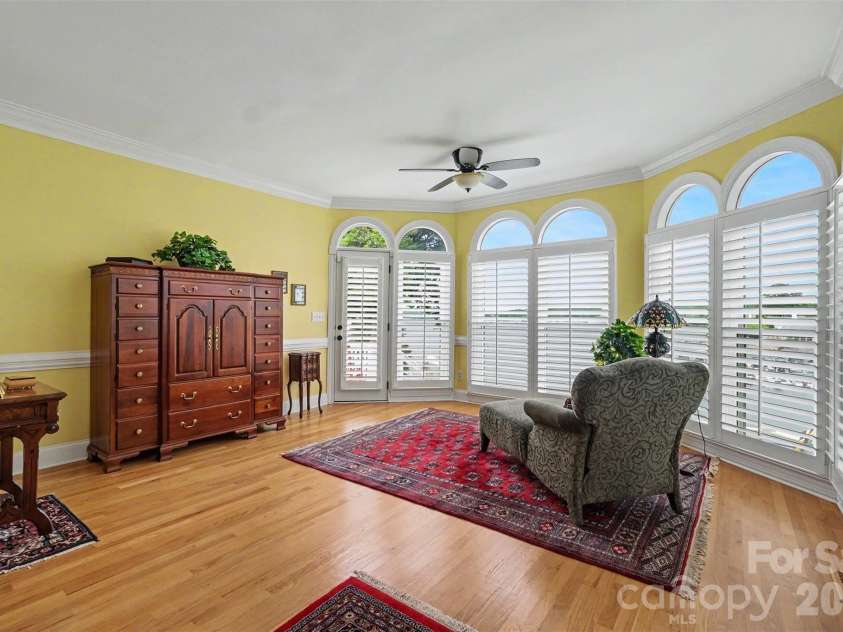 16105 Woolwine Road, Charlotte, NC 28278.  MLS# CAR4385988, YatesRealty ID 42509. Primary bedroom