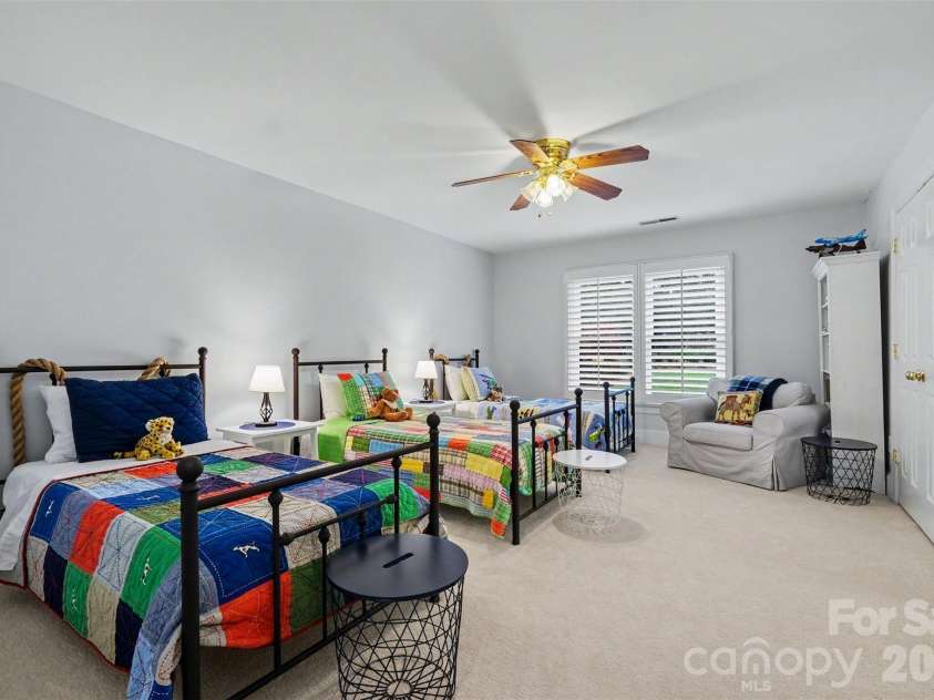 16105 Woolwine Road, Charlotte, NC 28278.  MLS# CAR4385988, YatesRealty ID 42509. Upstairs bedroom 2