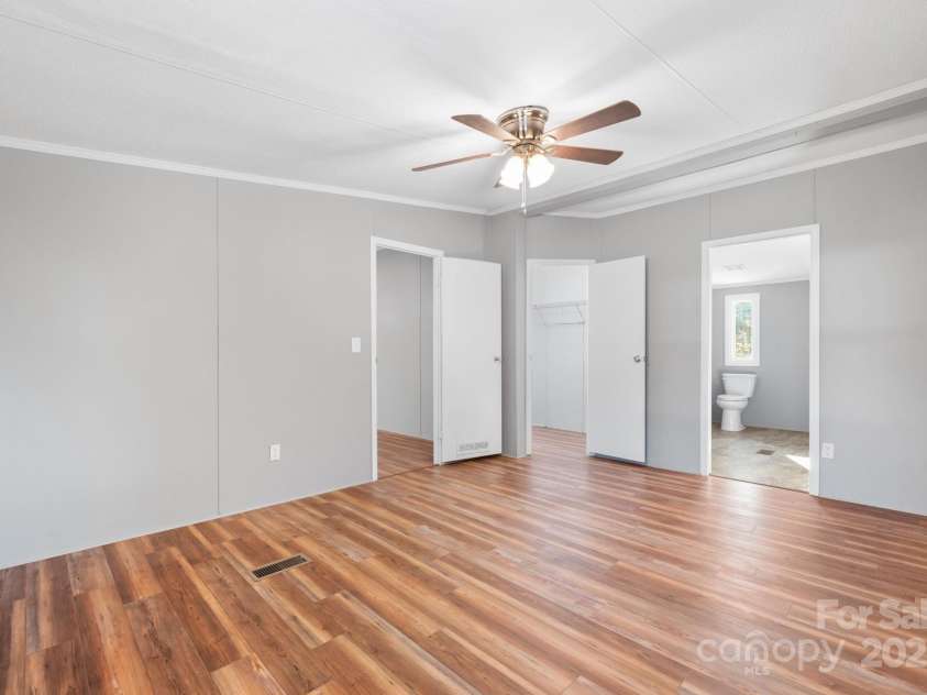 390 River Shoals Ridge Drive, Taylorsville, NC 28681.  MLS# CAR4319372, YatesRealty ID 4251. 