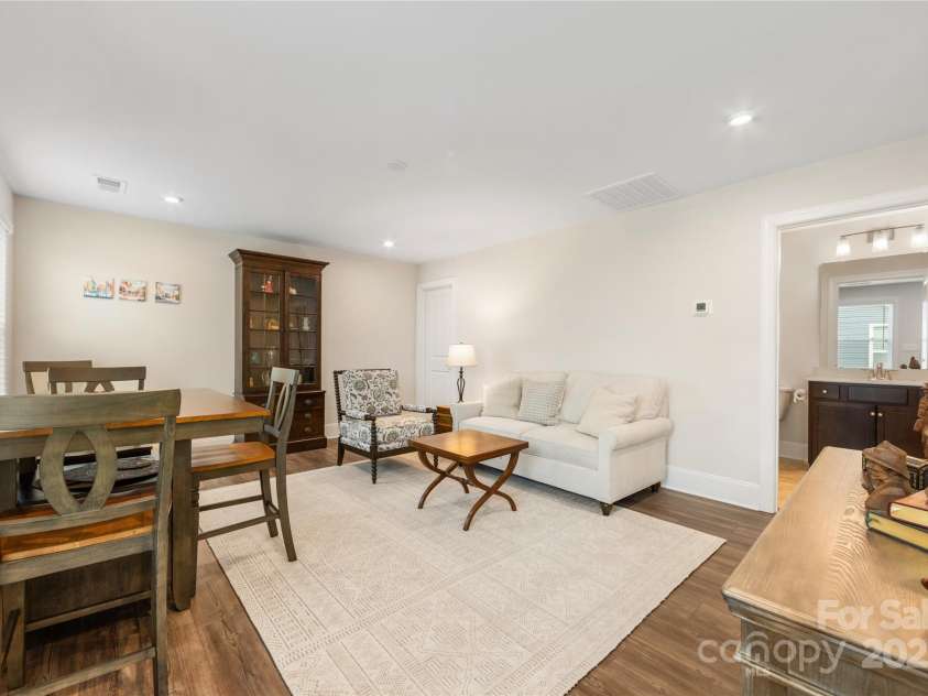 4219 Moxie Way, Charlotte, NC 28215.  MLS# CAR4215280, YatesRealty ID 4251. 