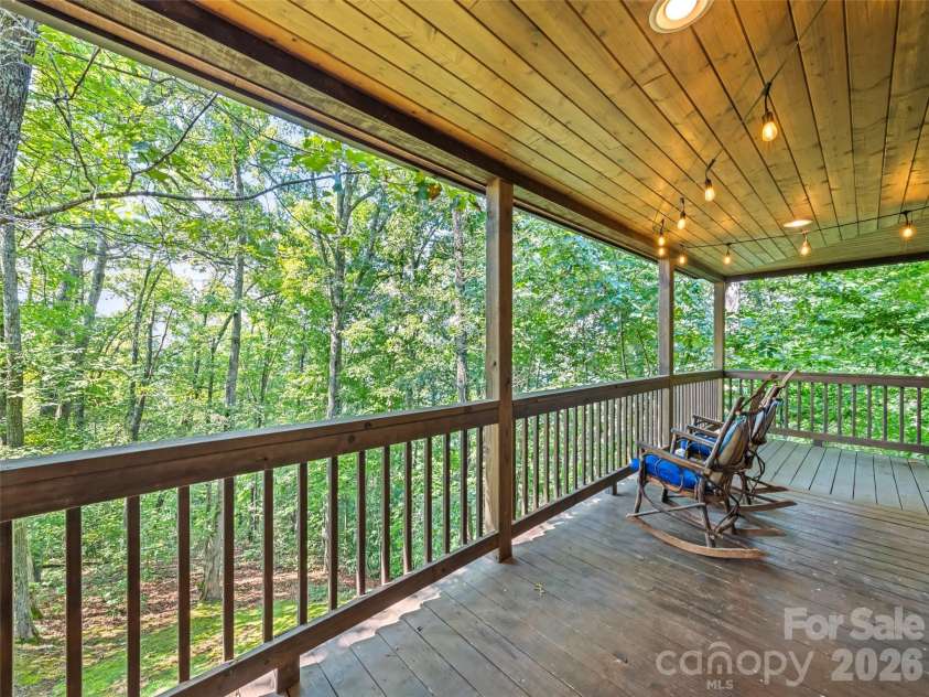 374 Rio Bravo Drive, Sylva, NC 28779.  MLS# CAR4412134, YatesRealty ID 42511. 