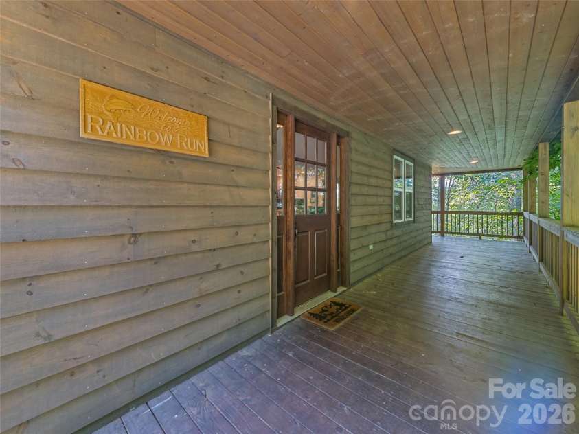 374 Rio Bravo Drive, Sylva, NC 28779.  MLS# CAR4412134, YatesRealty ID 42511. 