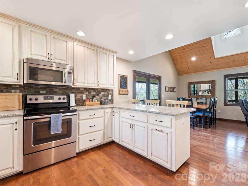 374 Rio Bravo Drive, Sylva, NC 28779.  MLS# CAR4412134, YatesRealty ID 42511. 