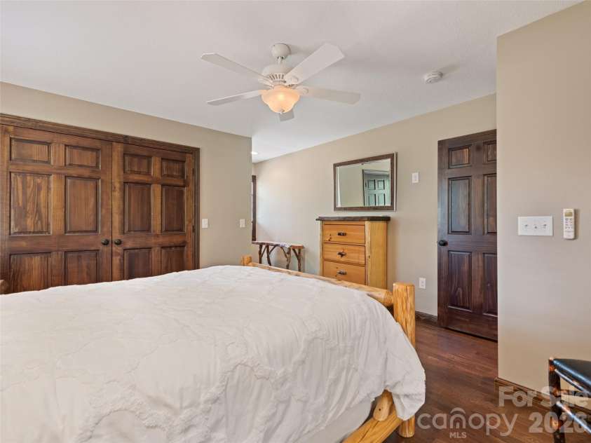 374 Rio Bravo Drive, Sylva, NC 28779.  MLS# CAR4412134, YatesRealty ID 42511. 