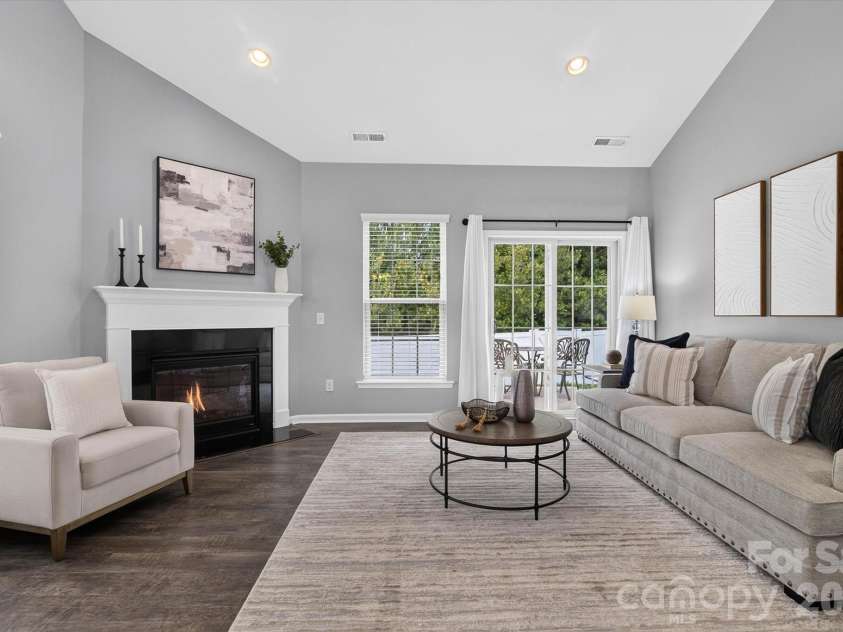 3153 Hartson Pointe Drive, Fort Mill, SC 29707.  MLS# CAR4400935, YatesRealty ID 42512. 