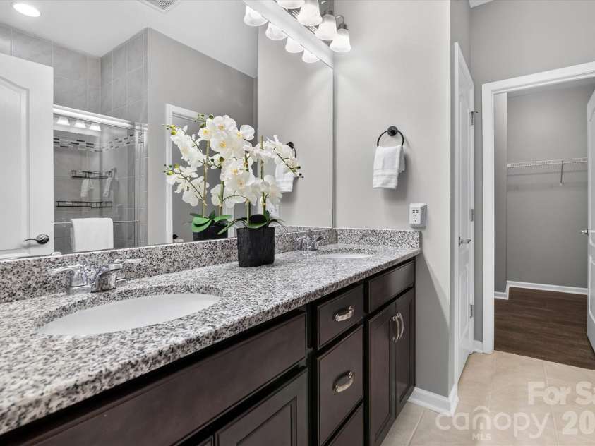 3153 Hartson Pointe Drive, Fort Mill, SC 29707.  MLS# CAR4400935, YatesRealty ID 42512. 