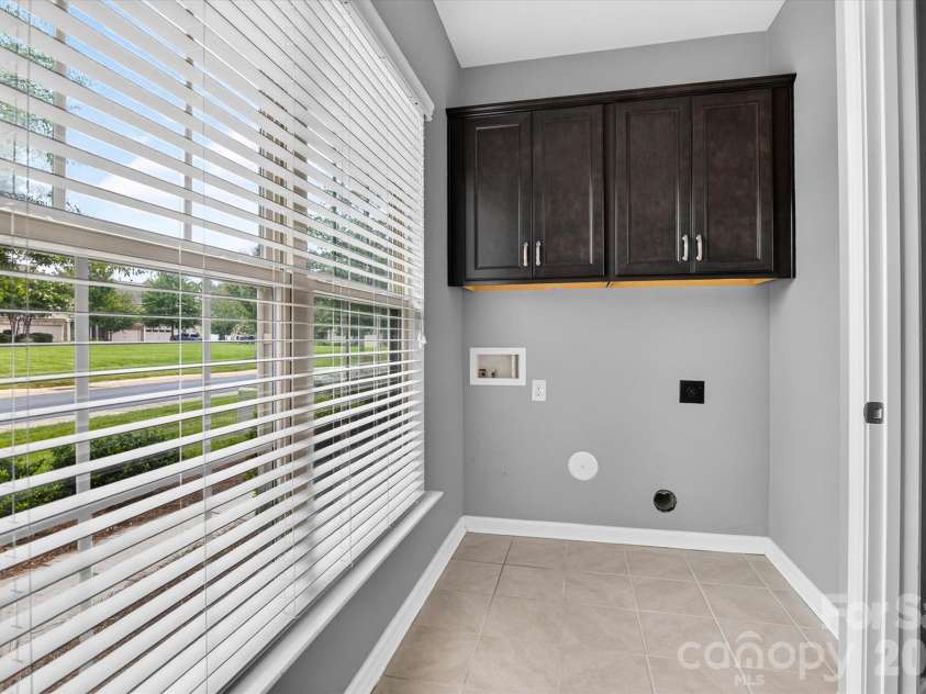 3153 Hartson Pointe Drive, Fort Mill, SC 29707.  MLS# CAR4400935, YatesRealty ID 42512. 
