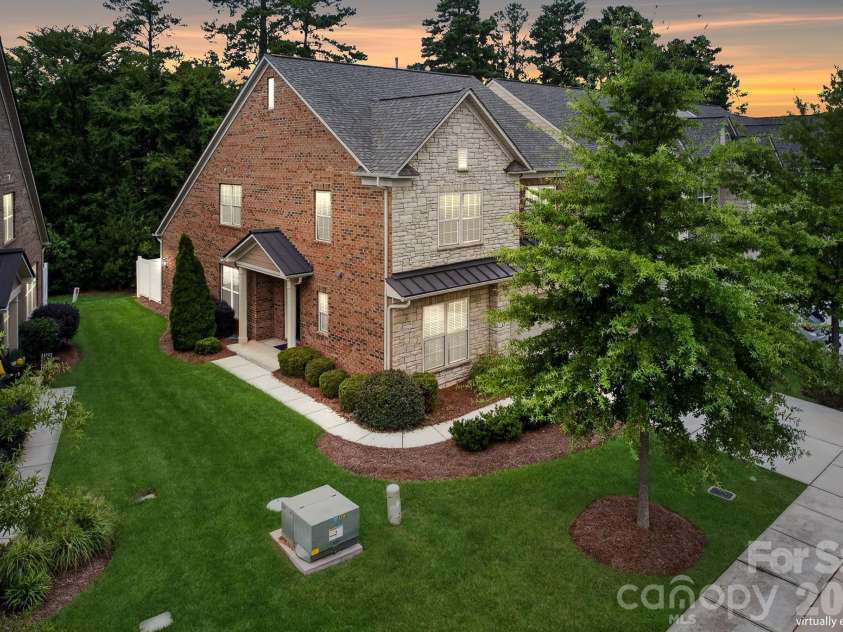 3153 Hartson Pointe Drive, Fort Mill, SC 29707.  MLS# CAR4400935, YatesRealty ID 42512. 