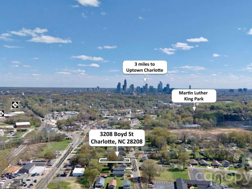 3208 Boyd Street, Charlotte, NC 28208.  MLS# CAR4410068, YatesRealty ID 42513. 