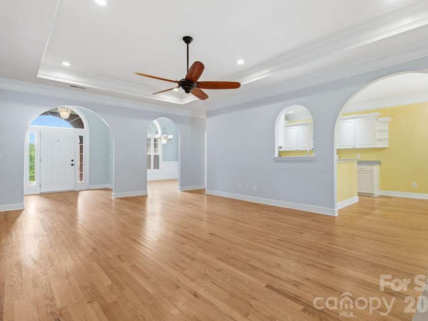 1366 Crown Ridge Drive, Fort Mill, SC 29708.  MLS# CAR4397987, YatesRealty ID 42516. 