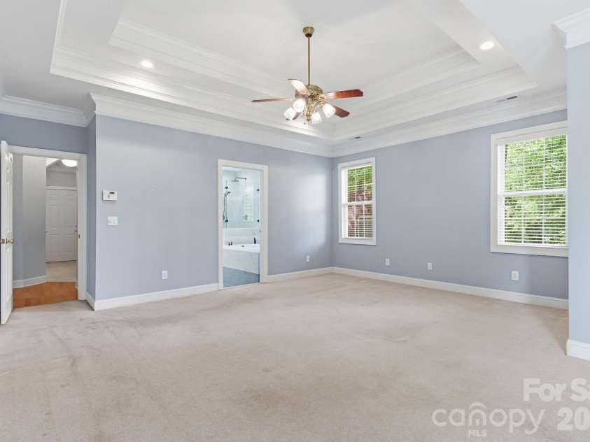 1366 Crown Ridge Drive, Fort Mill, SC 29708.  MLS# CAR4397987, YatesRealty ID 42516. 