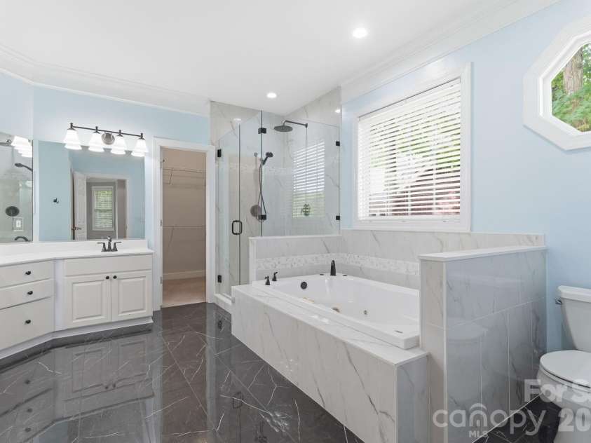 1366 Crown Ridge Drive, Fort Mill, SC 29708.  MLS# CAR4397987, YatesRealty ID 42516. 
