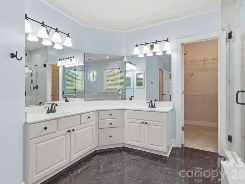 1366 Crown Ridge Drive, Fort Mill, SC 29708.  MLS# CAR4397987, YatesRealty ID 42516. 