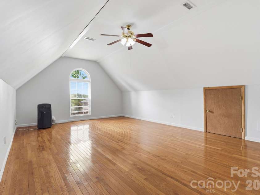 1366 Crown Ridge Drive, Fort Mill, SC 29708.  MLS# CAR4397987, YatesRealty ID 42516. 