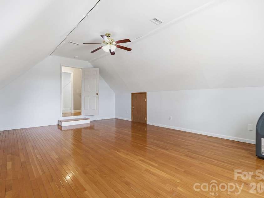 1366 Crown Ridge Drive, Fort Mill, SC 29708.  MLS# CAR4397987, YatesRealty ID 42516. 