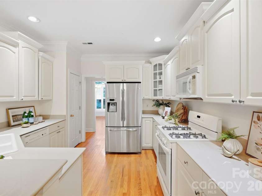 1366 Crown Ridge Drive, Fort Mill, SC 29708.  MLS# CAR4397987, YatesRealty ID 42516. 
