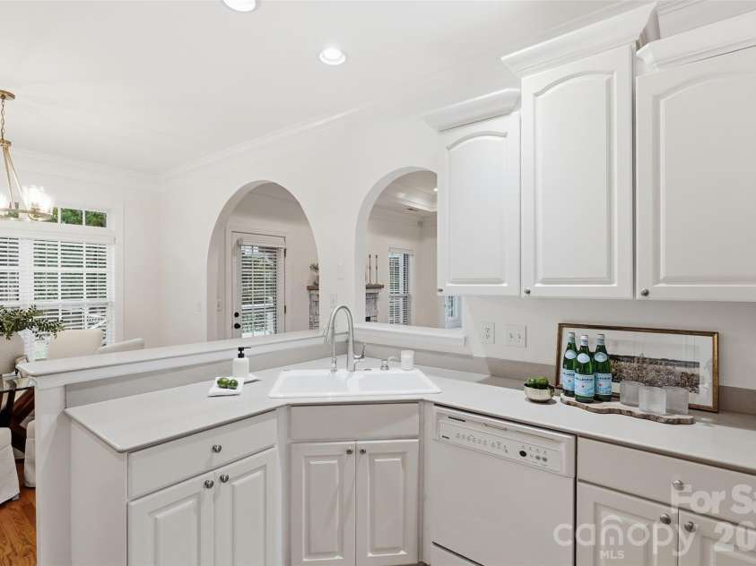 1366 Crown Ridge Drive, Fort Mill, SC 29708.  MLS# CAR4397987, YatesRealty ID 42516. 
