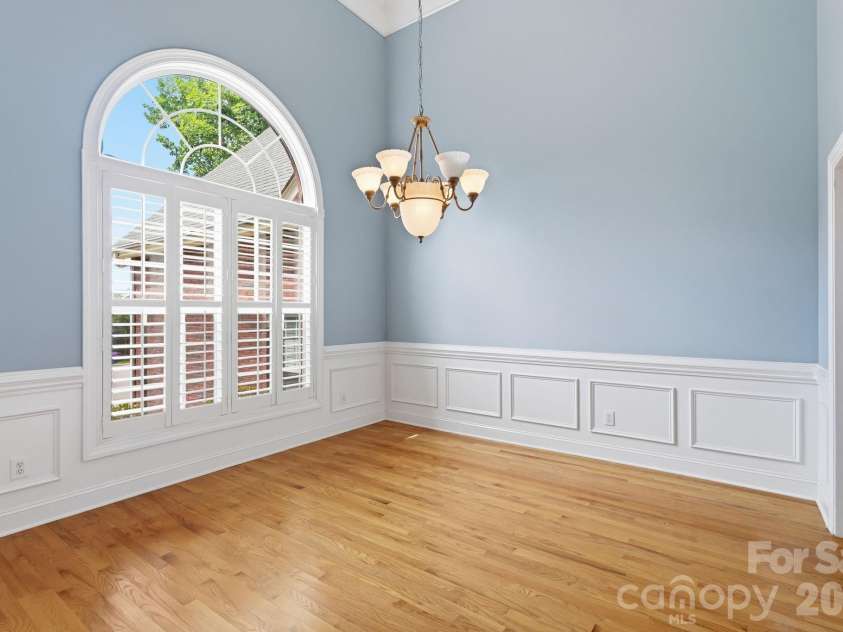 1366 Crown Ridge Drive, Fort Mill, SC 29708.  MLS# CAR4397987, YatesRealty ID 42516. Staged Dining Room