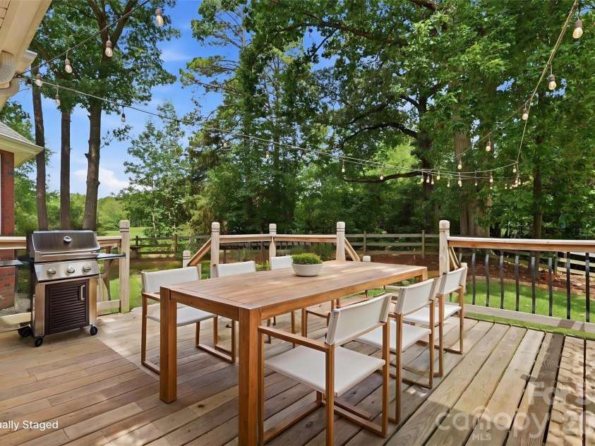 1366 Crown Ridge Drive, Fort Mill, SC 29708.  MLS# CAR4397987, YatesRealty ID 42516. Virtually Staged Deck