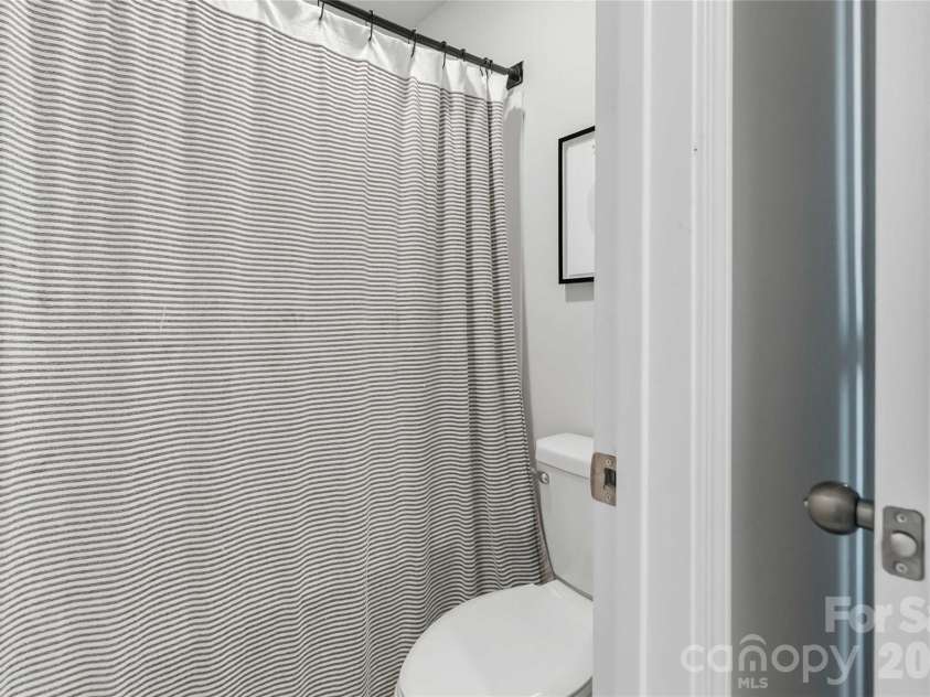 5639 Soft Shell Drive, Lancaster, SC 29720.  MLS# CAR4405859, YatesRealty ID 42517. 
