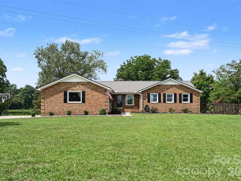 5718 White Store Road, Wingate, NC 28174.  MLS# CAR4411897, YatesRealty ID 42518. 