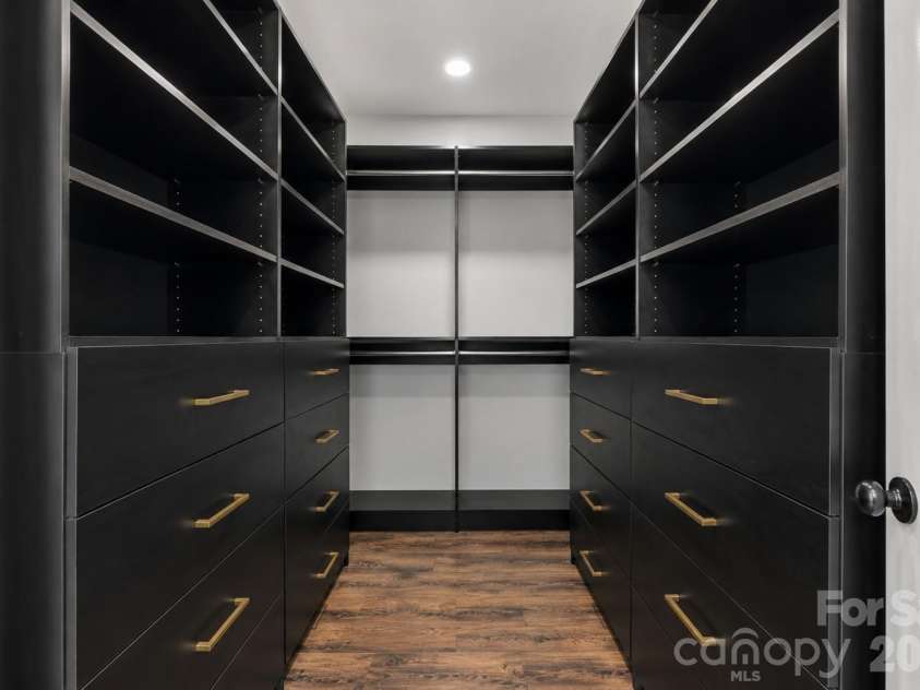 5718 White Store Road, Wingate, NC 28174.  MLS# CAR4411897, YatesRealty ID 42518. Primary Closet