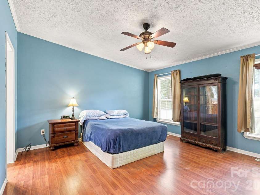 175 Riverfield Drive, Statesville, NC 28625.  MLS# CAR4412782, YatesRealty ID 42519. 