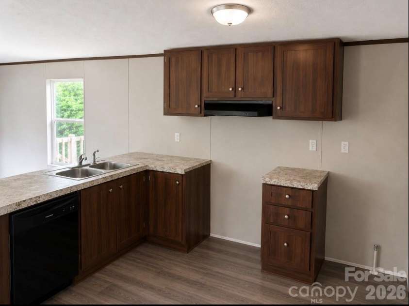 182 Left Fork Road, Pickens, SC 29671.  MLS# CAR4384235, YatesRealty ID 42521. 