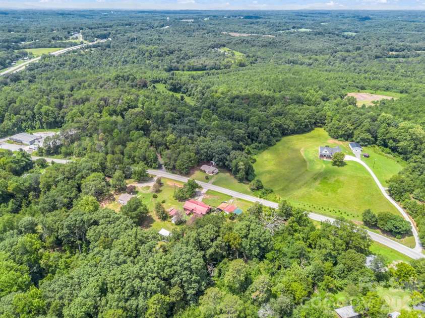 617 Harris Henrietta Road, Forest City, NC 28043.  MLS# CAR4412895, YatesRealty ID 42523. 