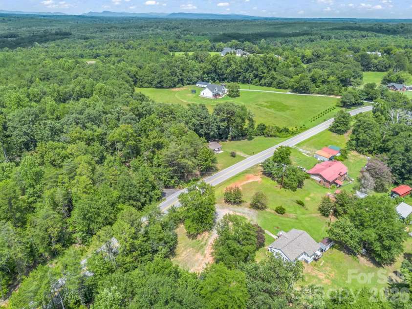 617 Harris Henrietta Road, Forest City, NC 28043.  MLS# CAR4412895, YatesRealty ID 42523. 