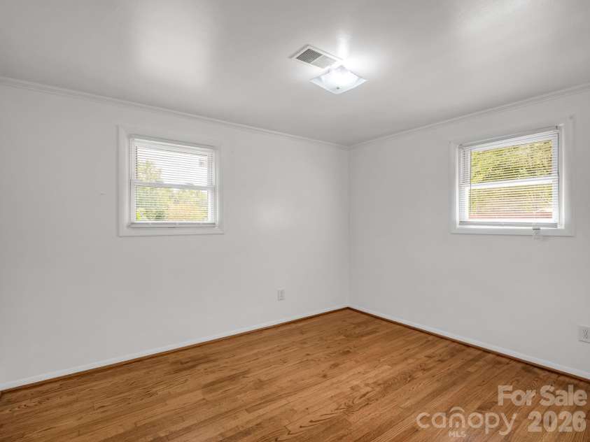 617 Harris Henrietta Road, Forest City, NC 28043.  MLS# CAR4412895, YatesRealty ID 42523. 