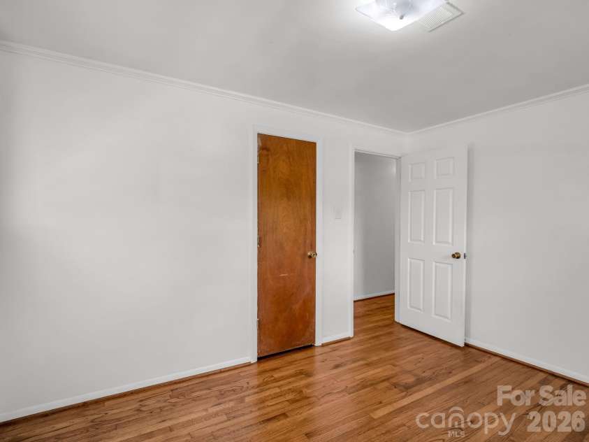617 Harris Henrietta Road, Forest City, NC 28043.  MLS# CAR4412895, YatesRealty ID 42523. 