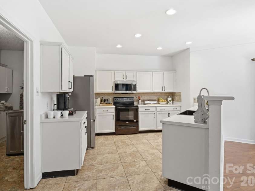 1957 Leesburg Drive, Clover, SC 29710.  MLS# CAR4411306, YatesRealty ID 42524. 