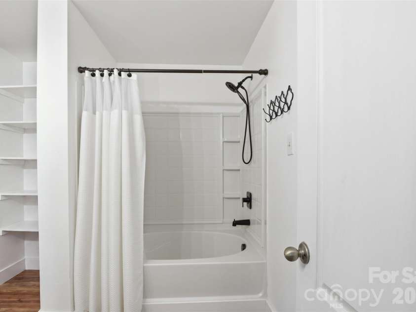 1957 Leesburg Drive, Clover, SC 29710.  MLS# CAR4411306, YatesRealty ID 42524. 