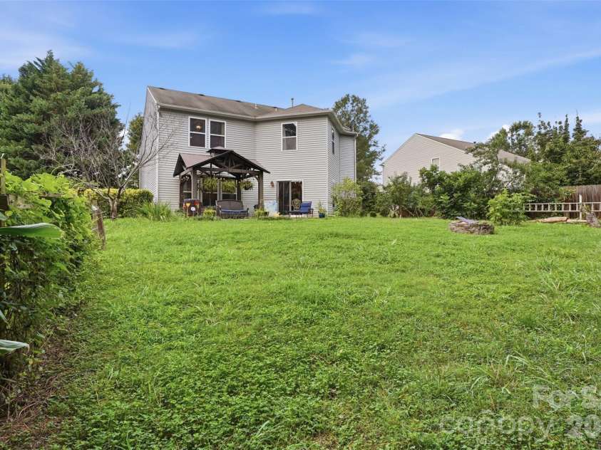 1957 Leesburg Drive, Clover, SC 29710.  MLS# CAR4411306, YatesRealty ID 42524. 