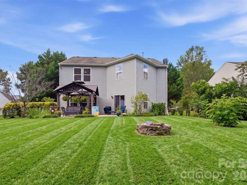 1957 Leesburg Drive, Clover, SC 29710.  MLS# CAR4411306, YatesRealty ID 42524. 