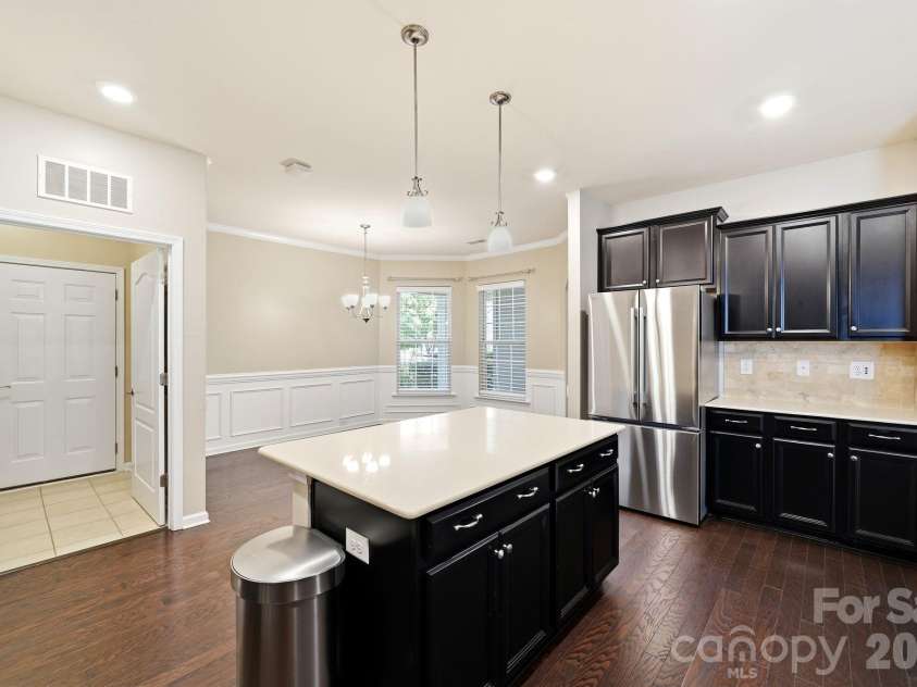 13313 Canterbury Castle Drive, Charlotte, NC 28273.  MLS# CAR4408579, YatesRealty ID 42526. 
