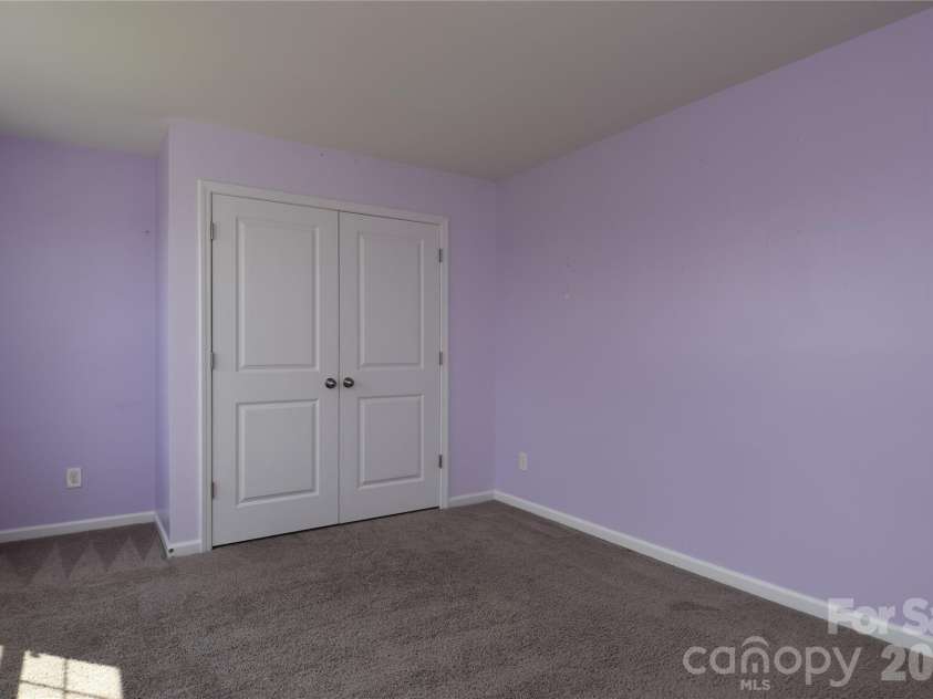 125 Dawn Run Loop, Mooresville, NC 28115.  MLS# CAR4408914, YatesRealty ID 42527. 