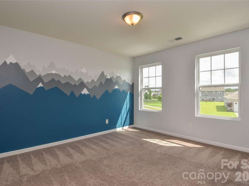 125 Dawn Run Loop, Mooresville, NC 28115.  MLS# CAR4408914, YatesRealty ID 42527. 