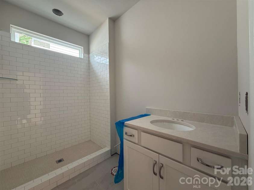 2022 Sabra Street, Gastonia, NC 28054.  MLS# CAR4398300, YatesRealty ID 42528. Bath 3 (1st Floor)