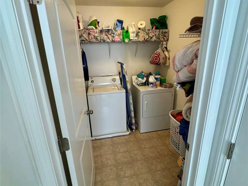 719 Mountain Quail Drive, Charlotte, NC 28216.  MLS# CAR4228004, YatesRealty ID 4253. Laundry room